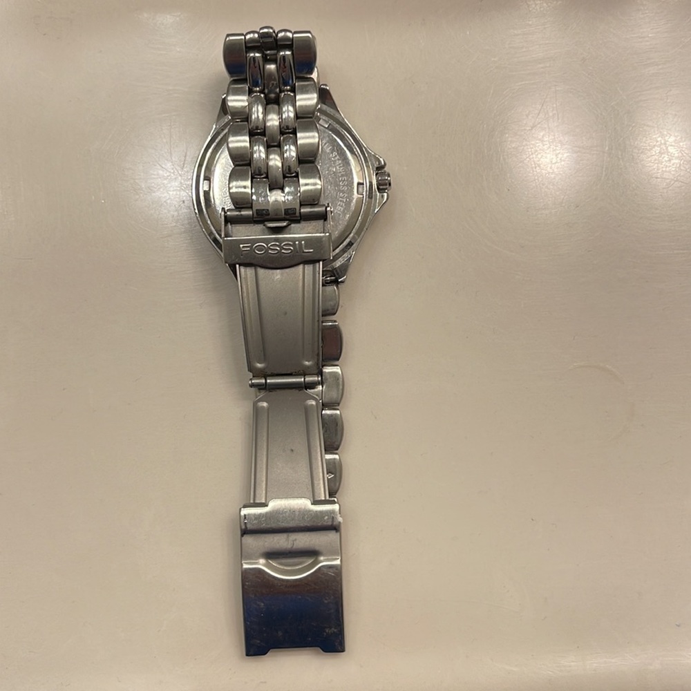 Fossil watch - Picture 2 of 2